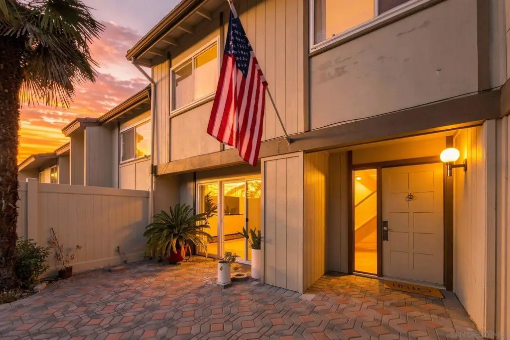 11452 Matinal Circle, San Diego, CA 92127 - #1