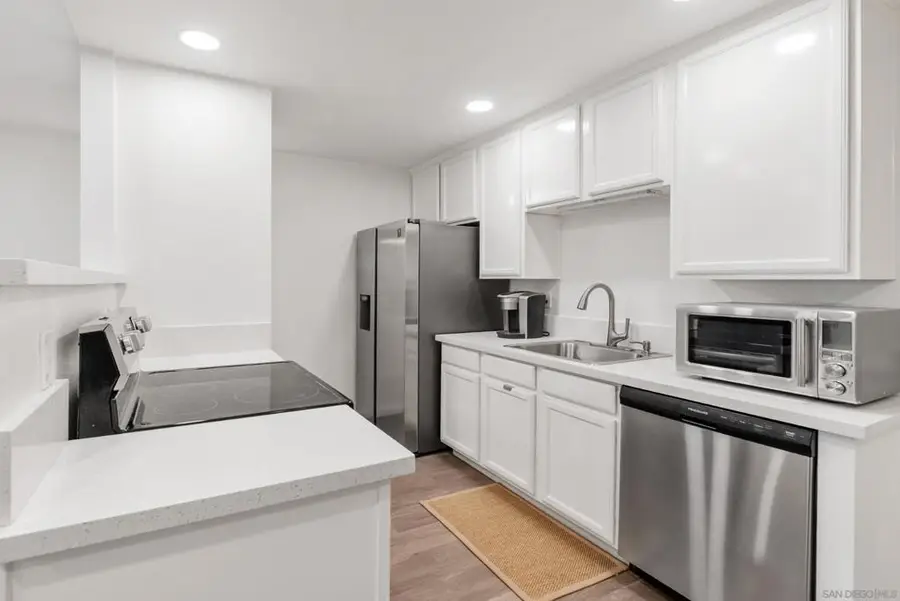 1810 S El Camino Real #101, Encinitas, CA 92024 - Image #3