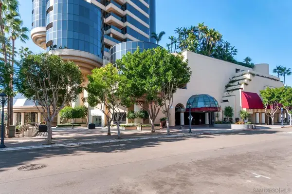 100 Harbor Dr #2104, San Diego, CA 92101