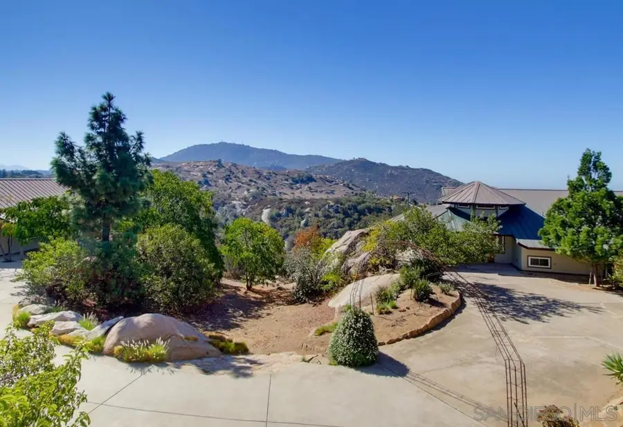 16118 Green Valley Truck, Ramona, CA 92065 - #3
