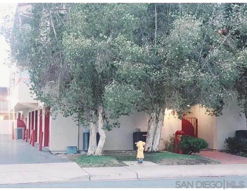 390 E Madison Ave #D, El Cajon, CA 92020 - #3