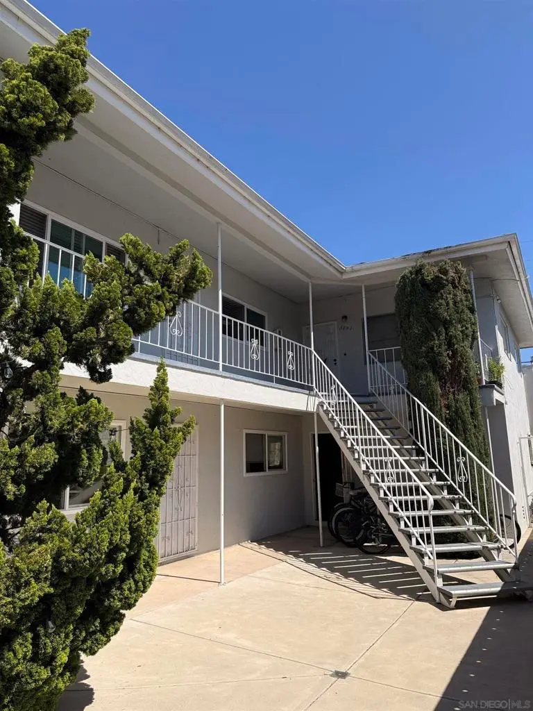 3837 Kendall St., San Diego, CA 92109 - #2