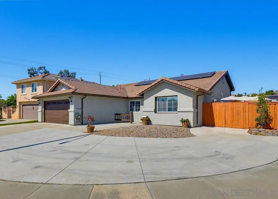 2420 Linda, Escondido, CA 92027 - #2