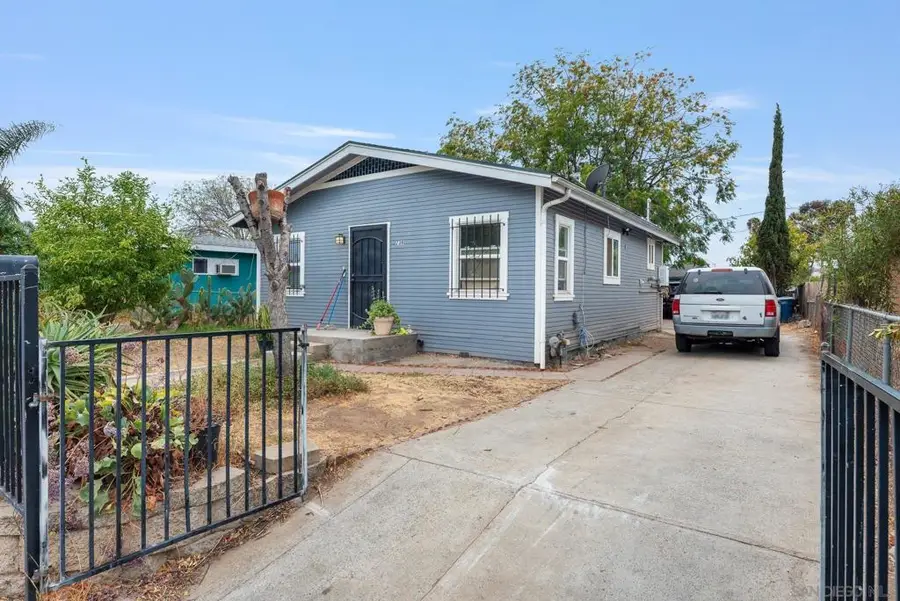 739 Park Pl, Escondido, CA 92025 - #2