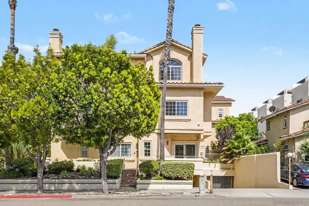 919 W Lewis St #1, San Diego, CA 92103 - #1