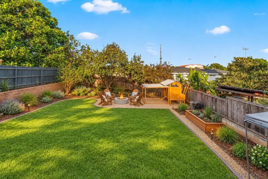 2725 C Ave, National City, CA 91950 - #2