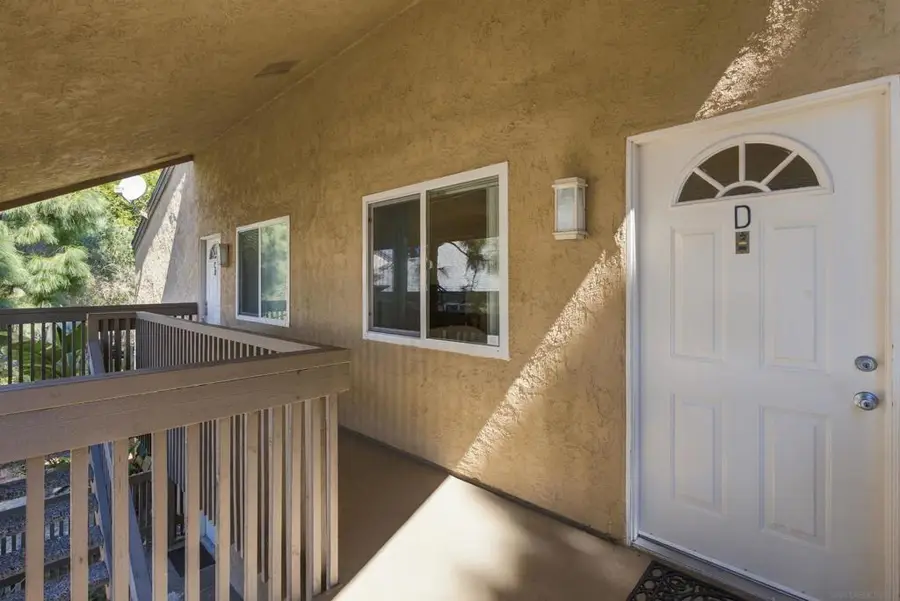 8692 Via Mallorca #D, La Jolla, CA 92037 - #3