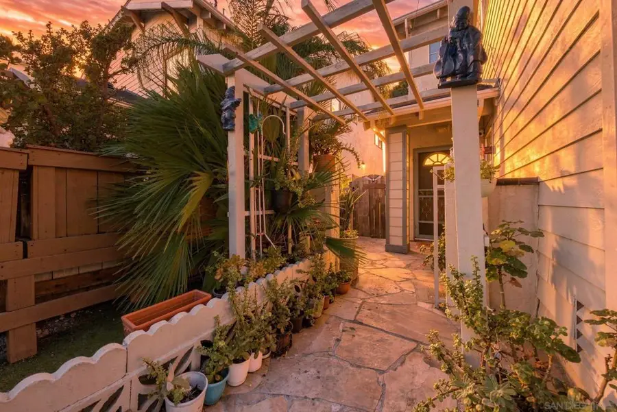 3554 Vancouver Ave, San Diego, CA 92104 - #3