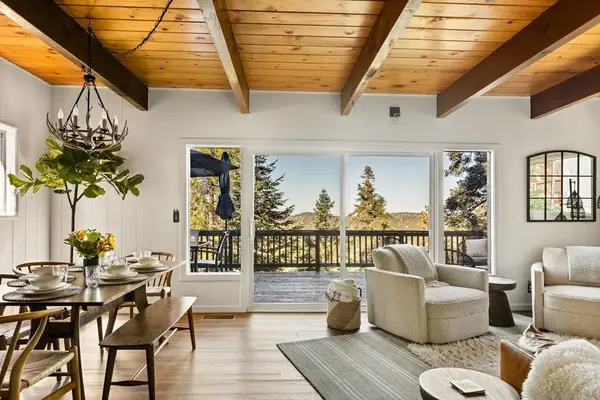720 Buckingham Sq, Lake Arrowhead, CA 92352