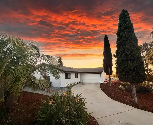 951 Emma, Cardiff By The Sea, CA 92007