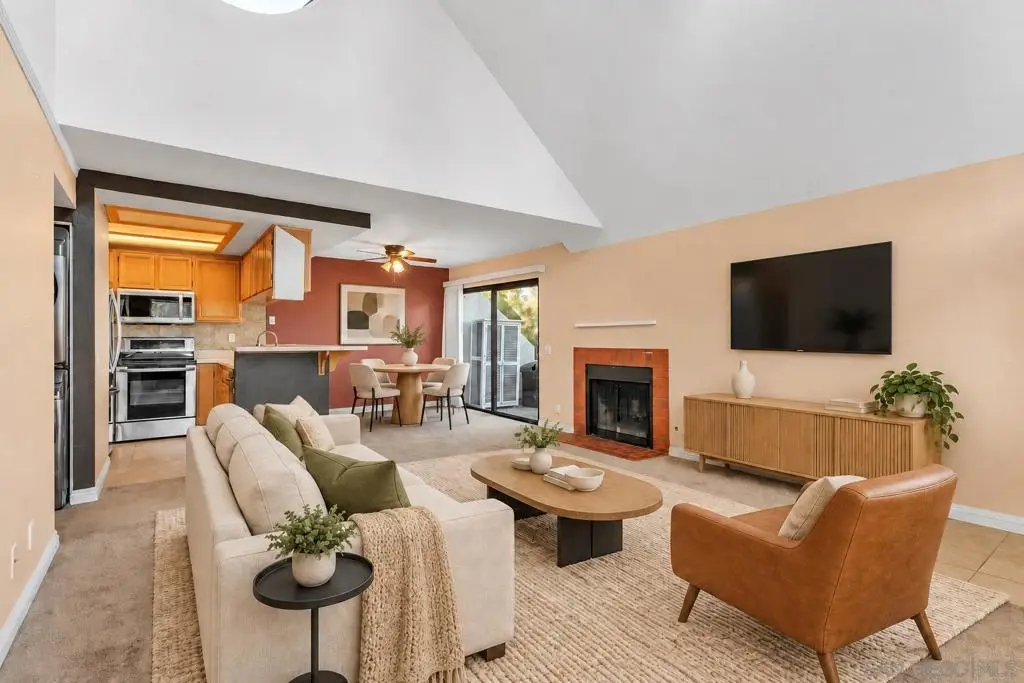 11865 Caminito Ronaldo #200, San Diego, CA 92128 - #1