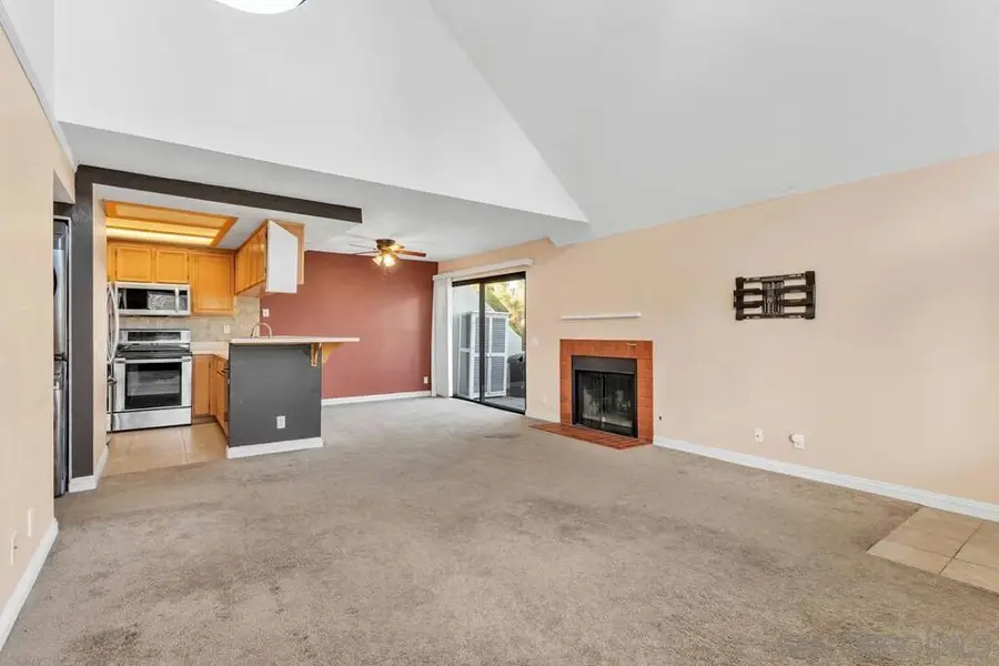 11865 Caminito Ronaldo #200, San Diego, CA 92128 - #2