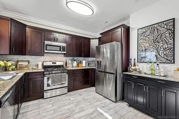 913 Vine Street, Oceanside, CA 92054