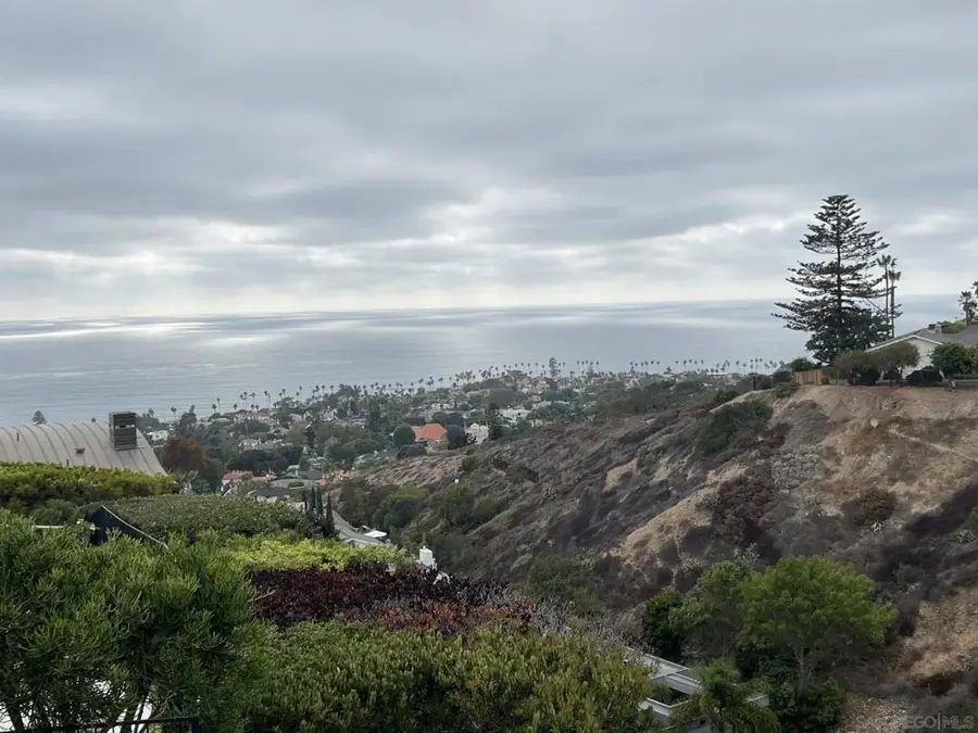 5943 La Jolla Corona Drive, La Jolla, CA 92037 - #2