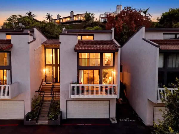 2427 La Costa #A, Carlsbad, CA 92009