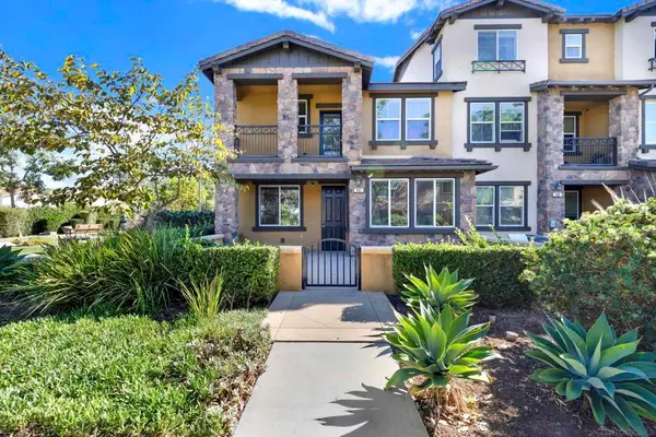 492 Prosperity Dr, San Marcos, CA 92069
