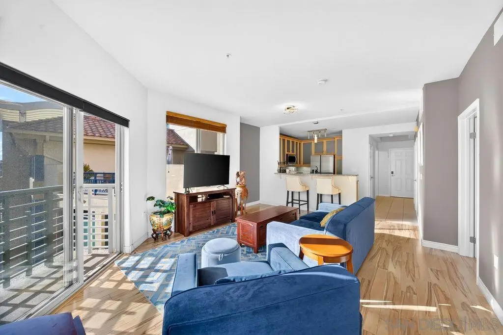330 J St #605, San Diego, CA 92101 - #1