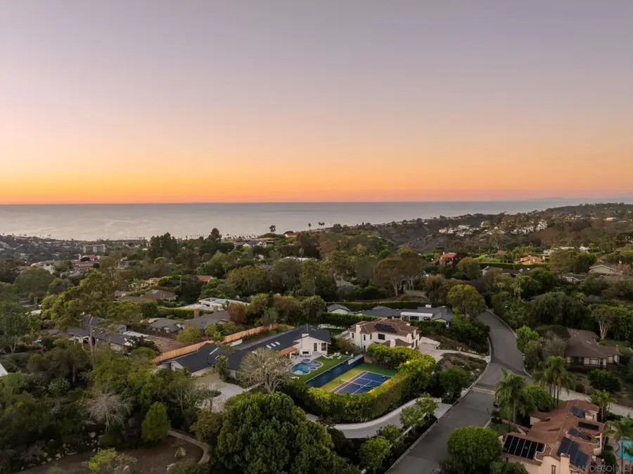 3013 Woodford Drive, La Jolla, CA 92037 - #3