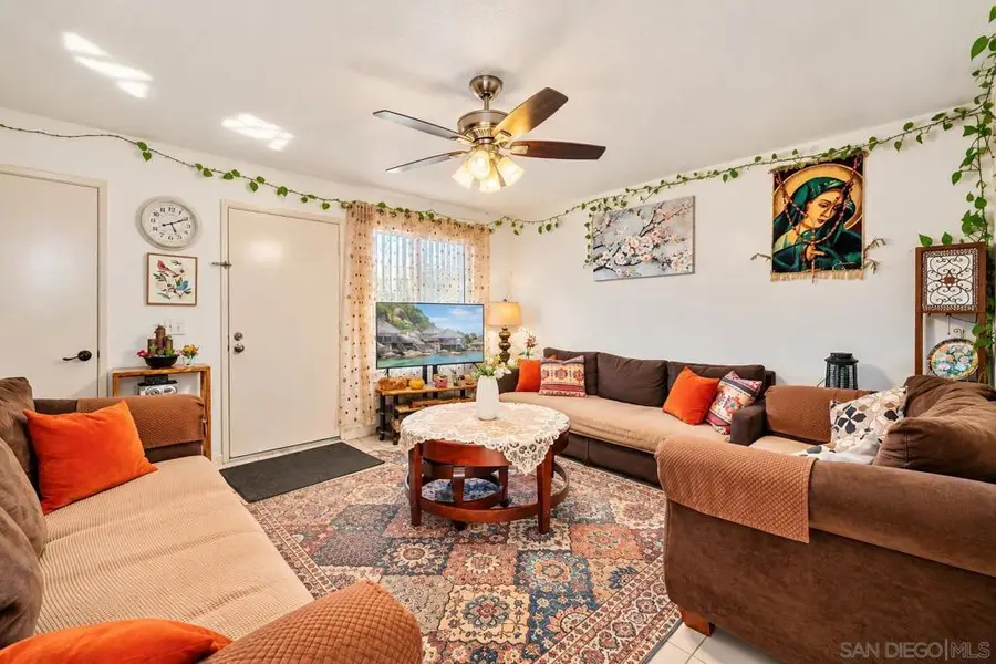 481 S Lincoln Ave, El Cajon, CA 92020 - #3