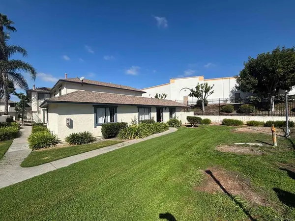 3401 Del Este Way, Oceanside, CA 92056