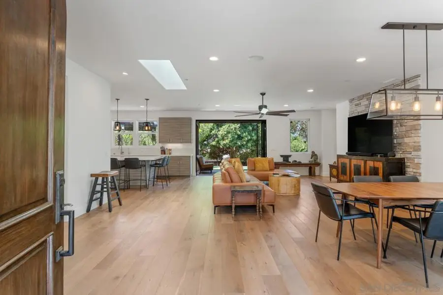 Address Withheld By Seller, Encinitas, CA 92024 - Image #2