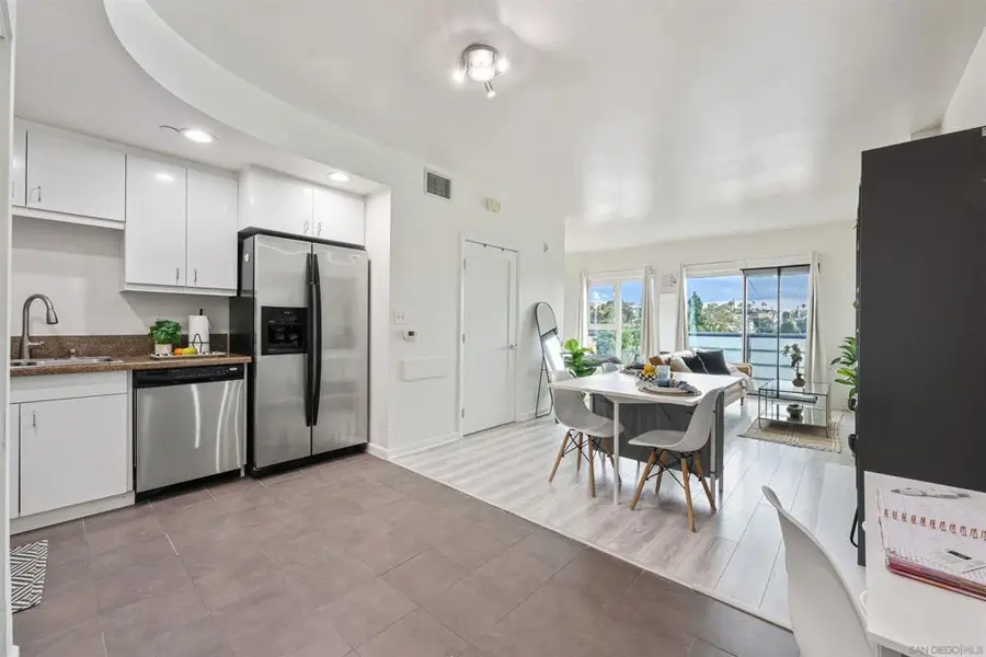 550 15th St #607, San Diego, CA 92101 - Image #2