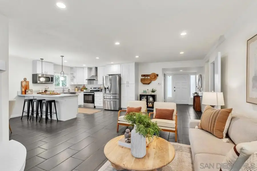 2167 Sunset Dr, Escondido, CA 92025 - #2