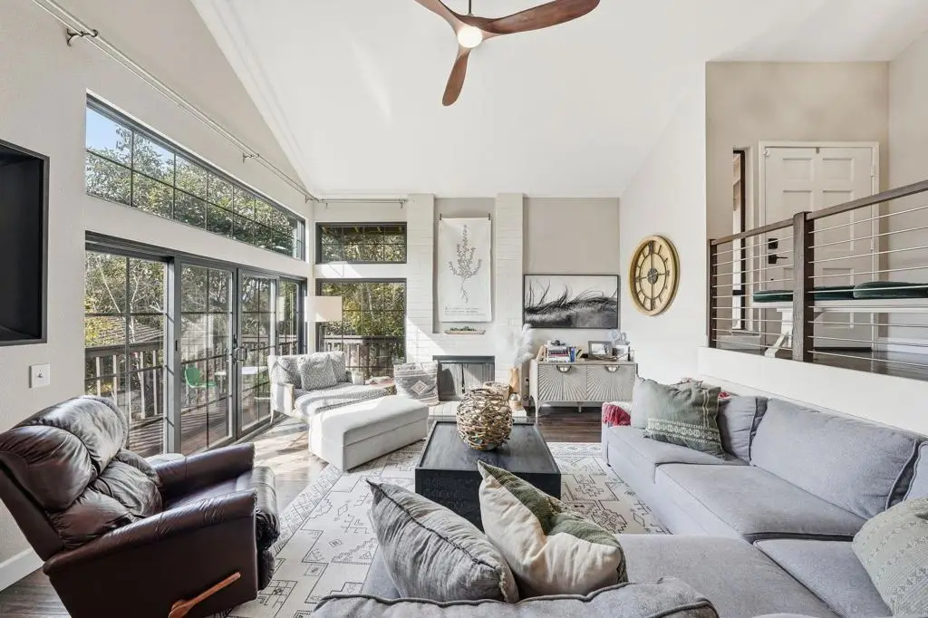 1571 Woody Hills Dr, El Cajon, CA 92019 - Image #1