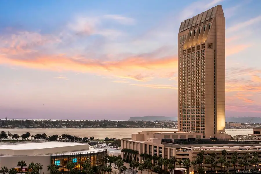 555 Front St. #1302, San Diego, CA 92101 - Image #3