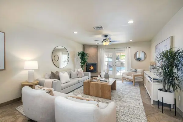 2372 Worden St, San Diego, CA 92107