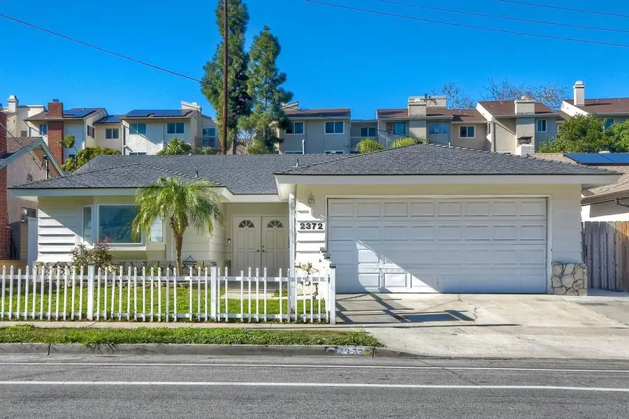 2372 Worden St, San Diego, CA 92107 - #2