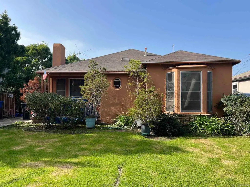 2011 S Point View Street, Los Angeles, CA 90034 - #1