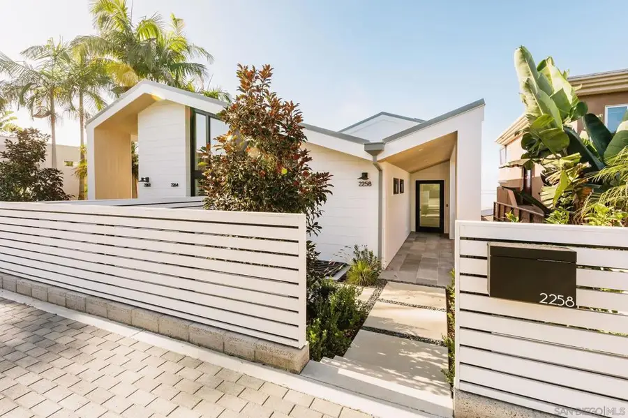 2258 Cambridge Ave, Cardiff By The Sea, CA 92007 - Image #2