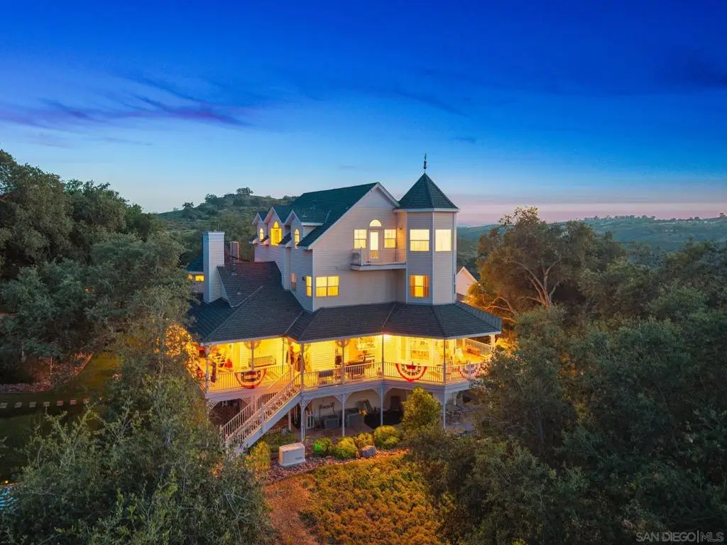 24665 Rancho Santa Teresa Dr, Ramona, CA 92065 - Image #1