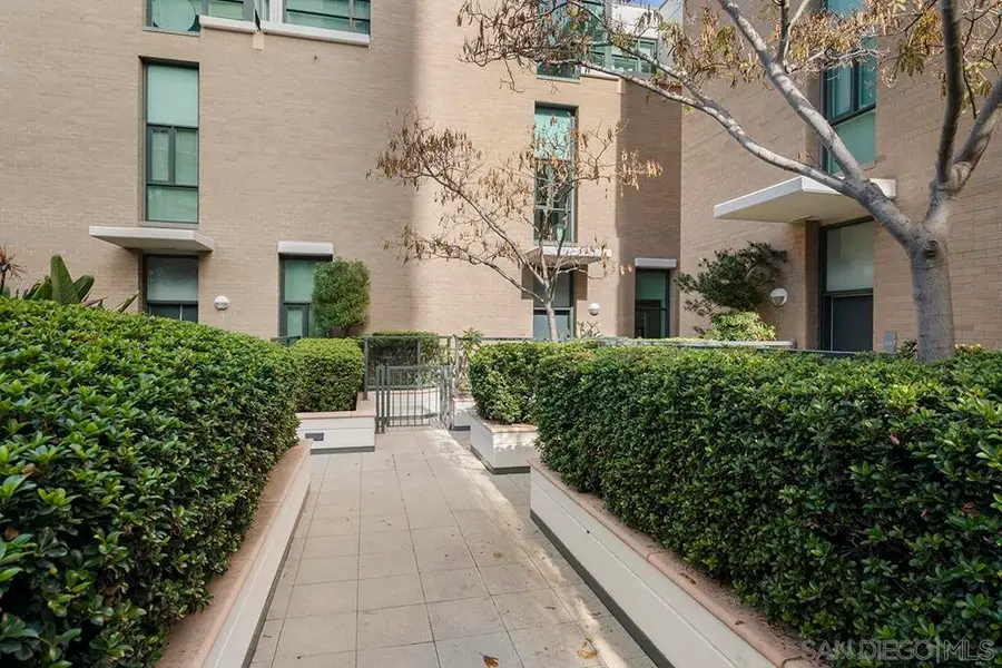 325 7th Ave #211, San Diego, CA 92101 - #2