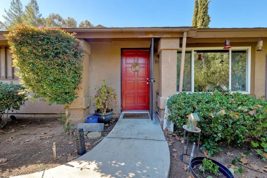 8930 Fletcher Valley Dr, Santee, CA 92071 - Image #2