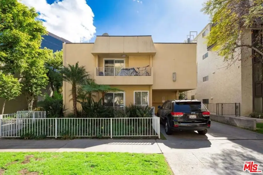 11652 Kiowa Avenue, Los Angeles, CA 90049 - #2