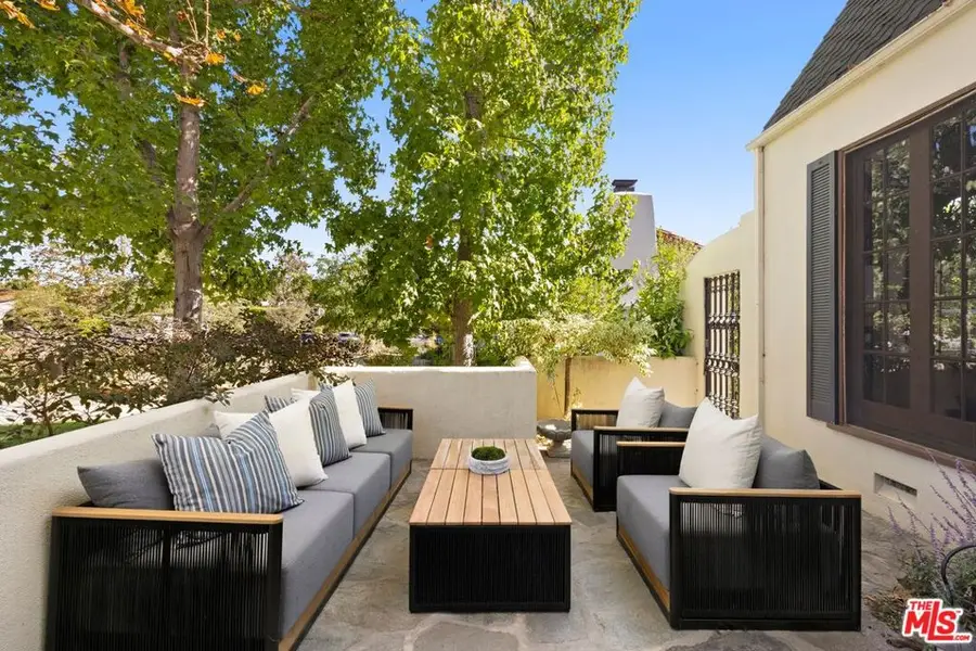 722 19th Street, Santa Monica, CA 90402 - #2