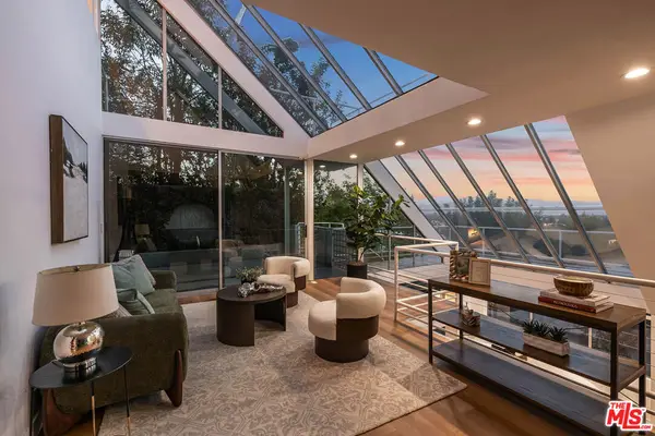 4051 Weslin Avenue, Sherman Oaks, CA 91423