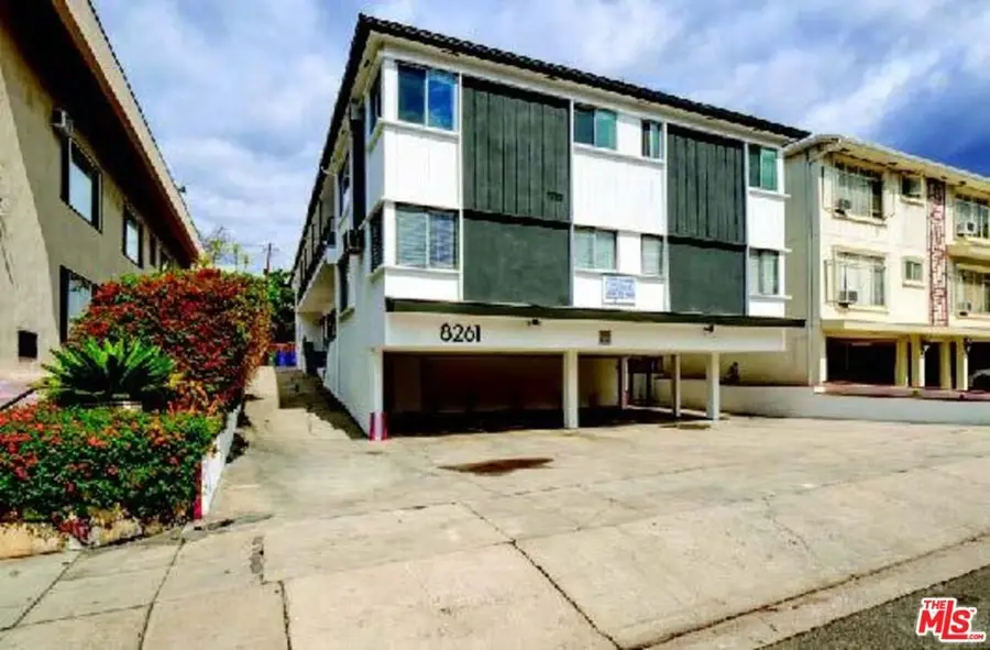 8261 Norton Avenue, Los Angeles, CA 90046 - #2