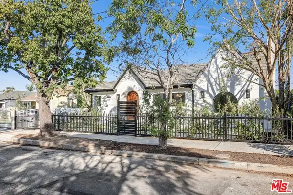 11404 Biona Drive, Los Angeles, CA 90066