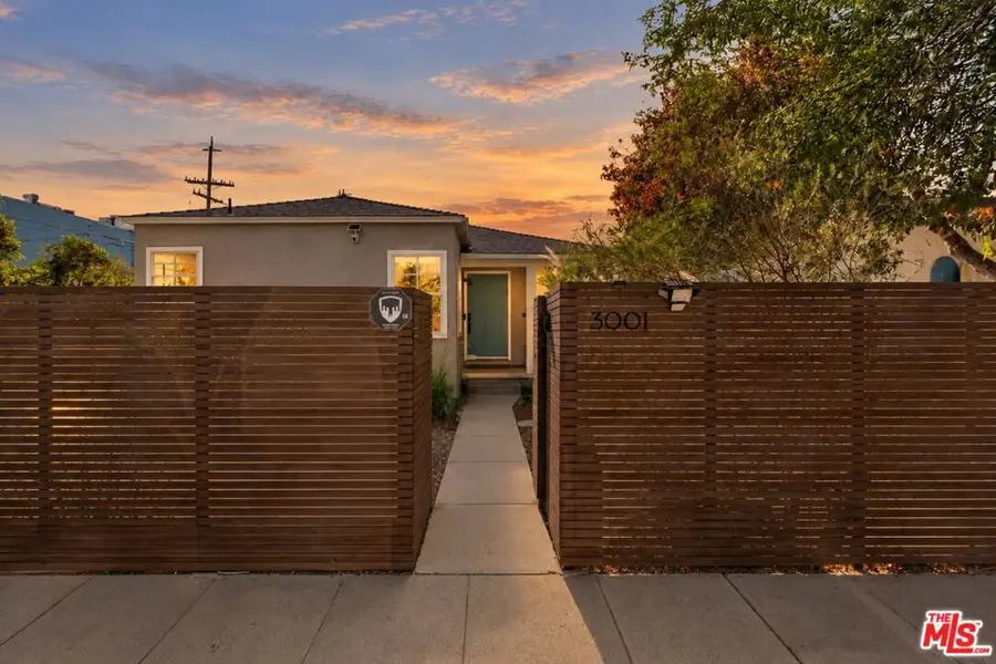 3001 Beach Avenue, Venice, CA 90291 - #2