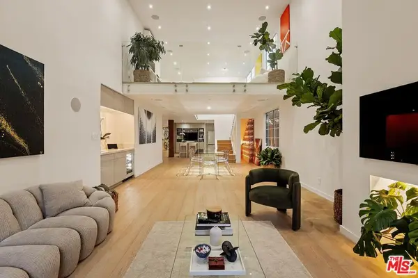 1129 Larrabee Street #7, West Hollywood, CA 90069