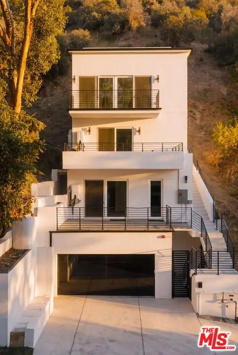 9810 Portola Drive, Beverly Hills, CA 90210