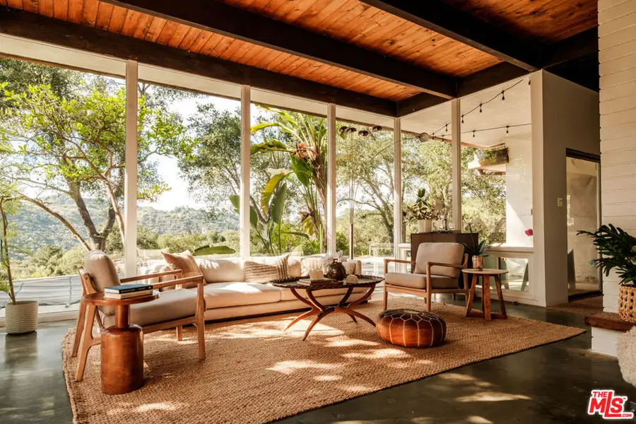 21269 Entrada Road, Topanga, CA 90290 - #3
