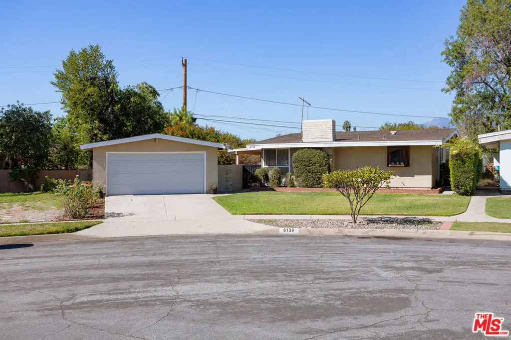 6139 N Hanlin Avenue, Azusa, CA 91702 - #1