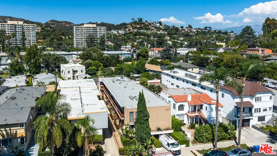 4415 Ambrose Avenue, Los Angeles, CA 90027 - #3