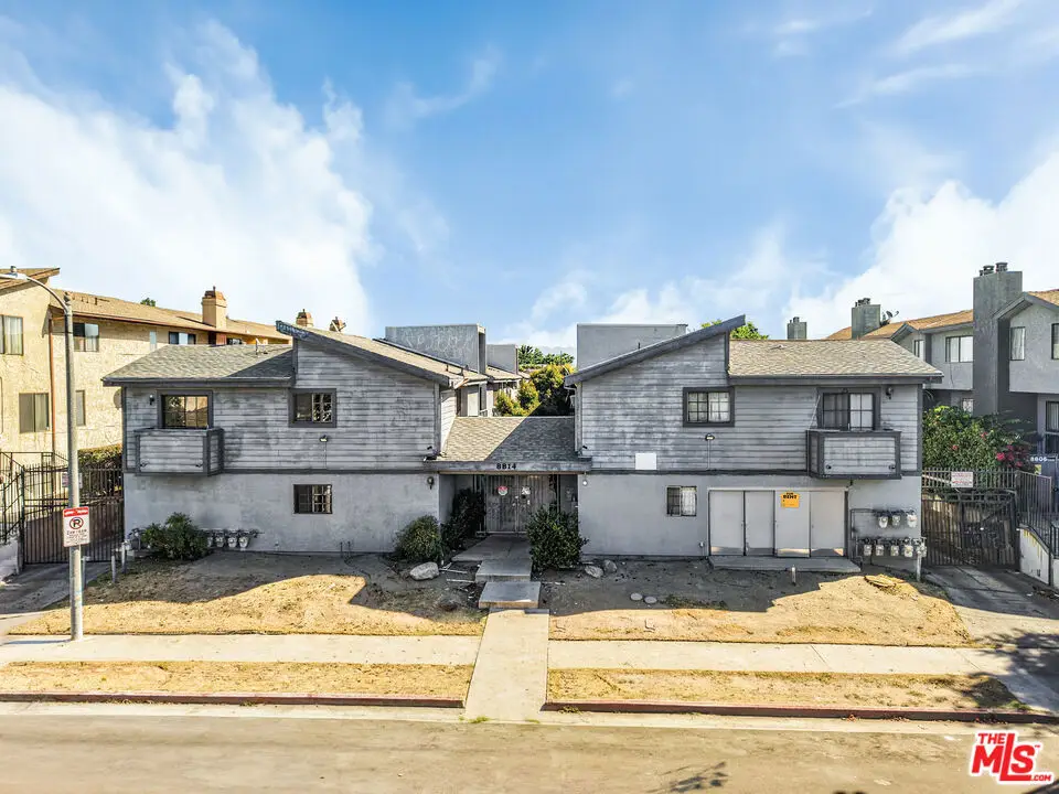8814 Willis Avenue, Panorama City, CA 91402 - #1
