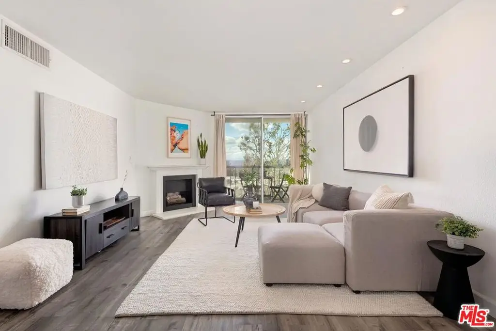 8530 Holloway Drive #422, West Hollywood, CA 90069 - #1