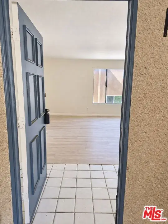 10901 Laurel Canyon Boulevard #209, San Fernando, CA 91340
